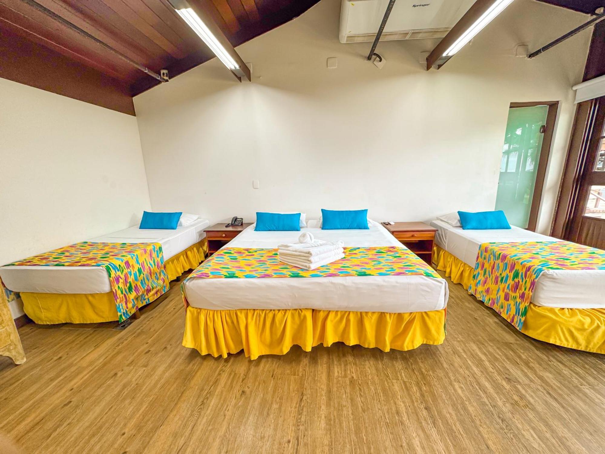 Economy Family Room